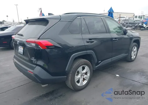 2021 Toyota Rav4 Hybrid Le z USA, uszkodzony, nr VIN JTML6RFV5MD507378